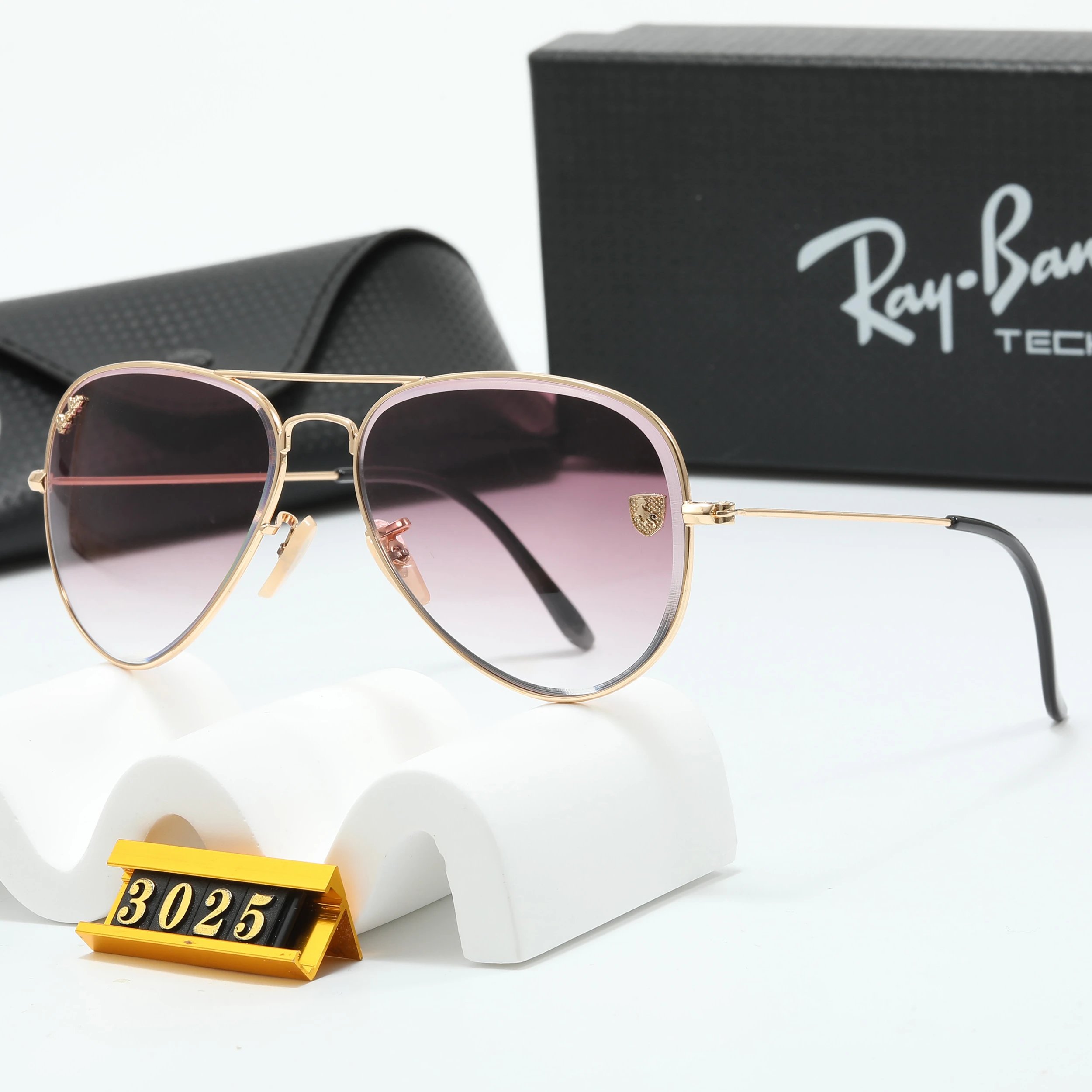 Ray-Ban Aviator Gradient Pink-Gold Sunglasses - 14