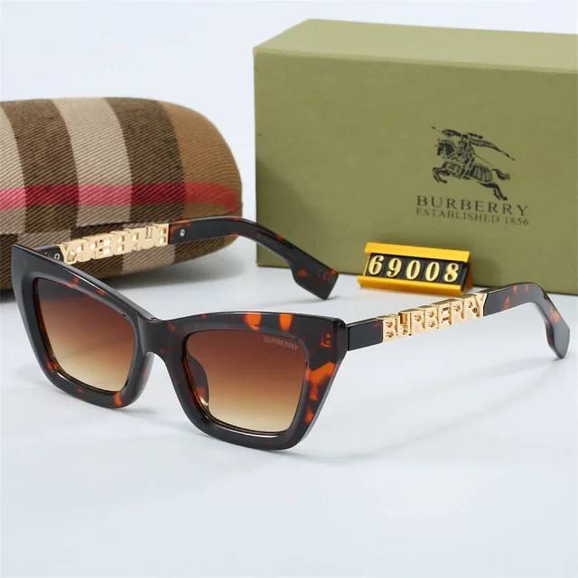 Burberry Multiple sunglasses styles product detail image 11