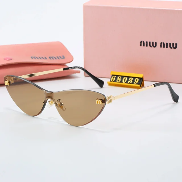 Miu Eyewear Rimless geometric sunglasses with logo temples product detail image 16