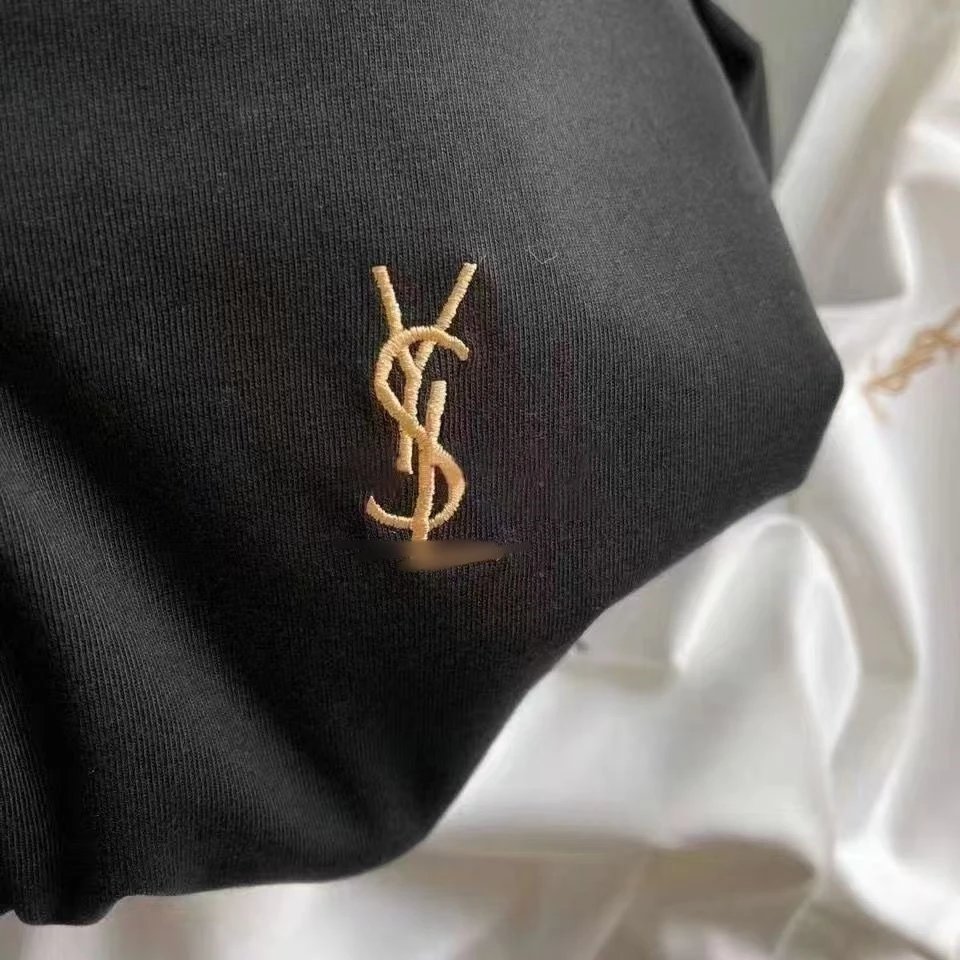 Black Clothing Gold Xiaolan