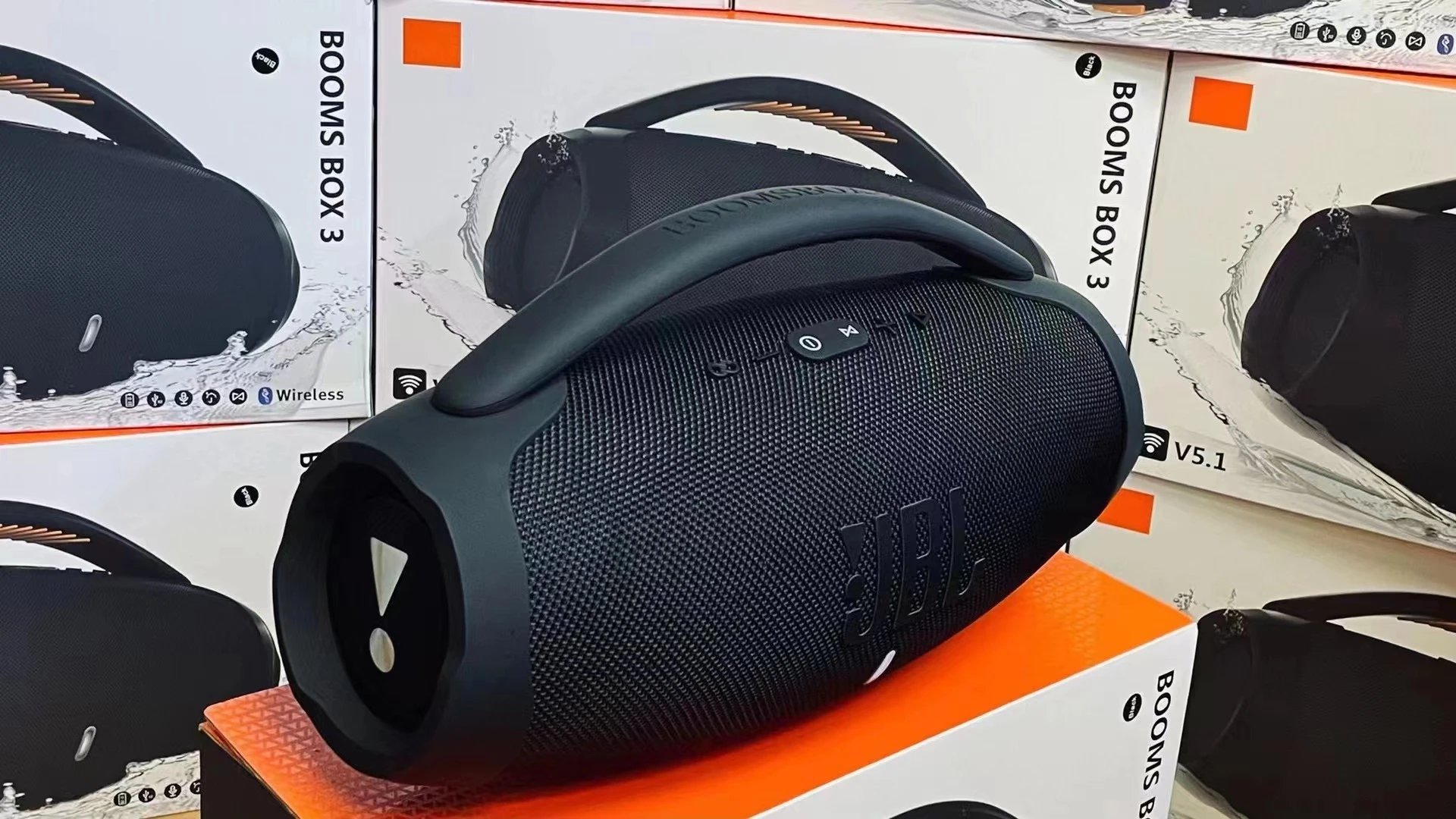 J.Blboombox3 Item photo 4