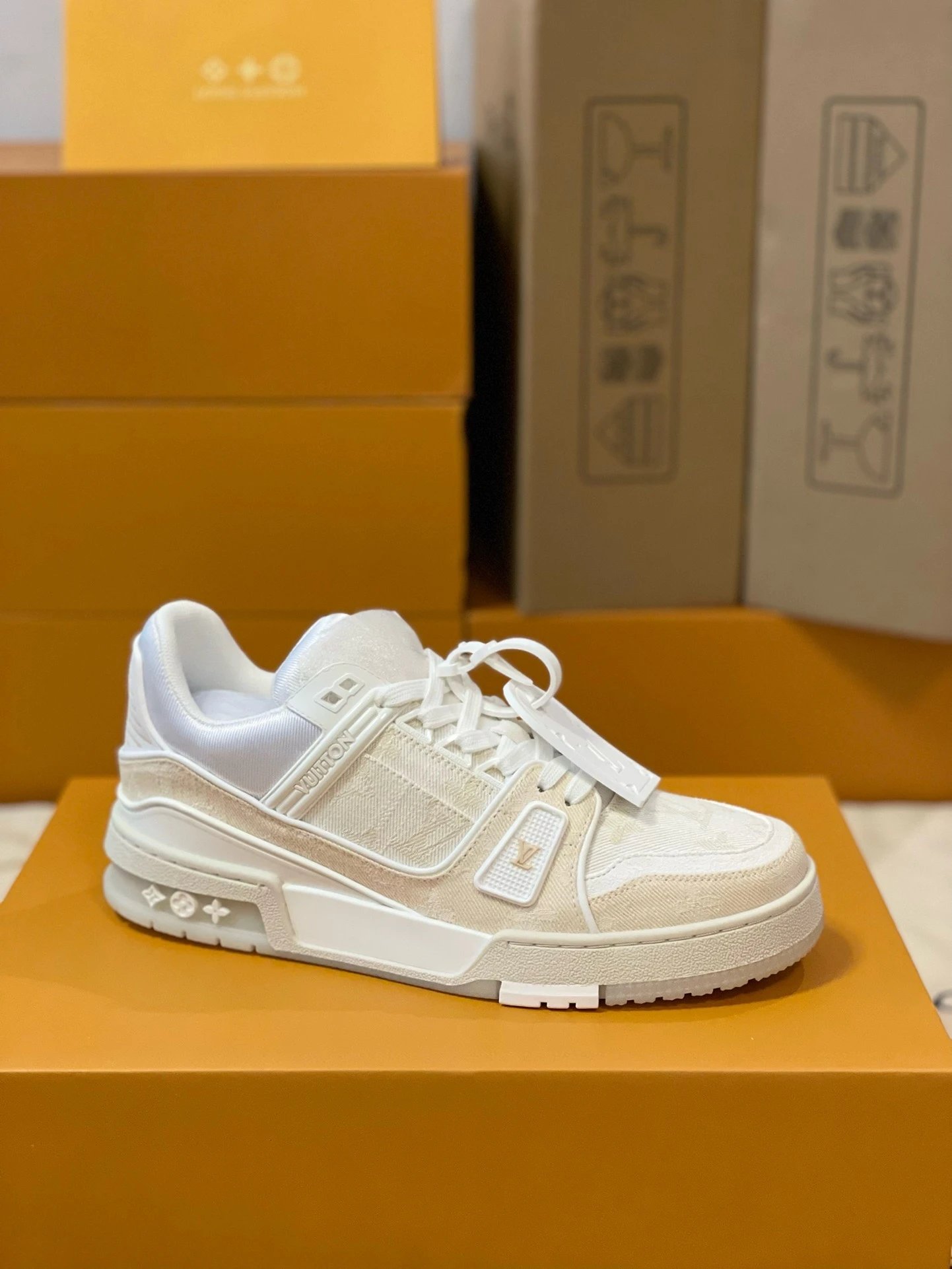 Casual Shoes photo 4