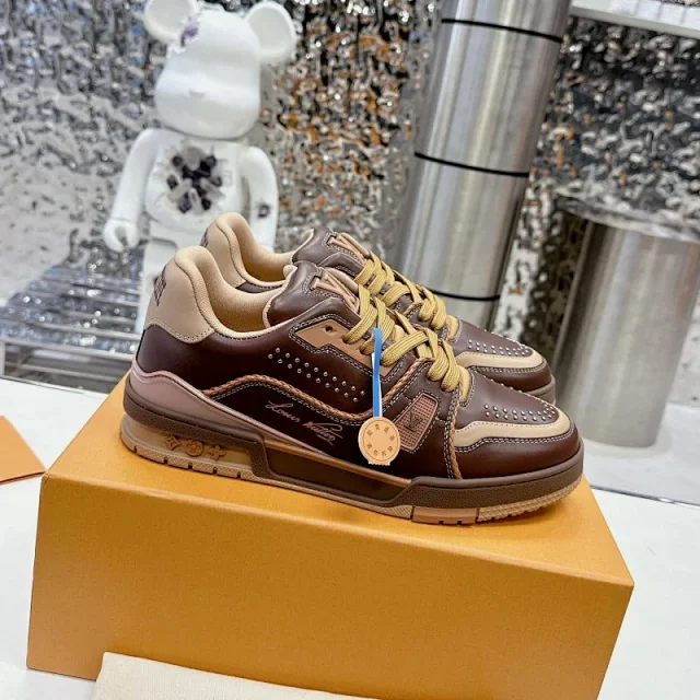 Louis Vuitton Sneakers LV Trainer low-top product detail image 21