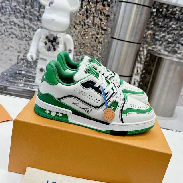 Louis Vuitton Sneakers LV Trainer low-top product detail image 23