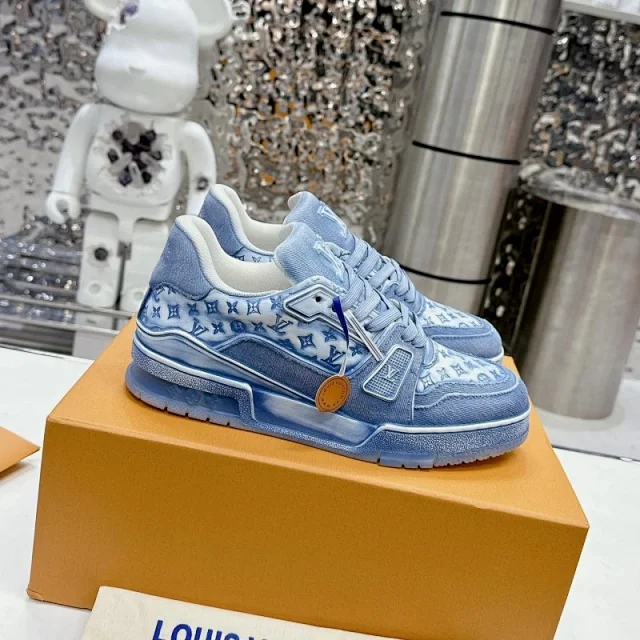 Louis Vuitton Sneakers LV Trainer low-top product detail image 15