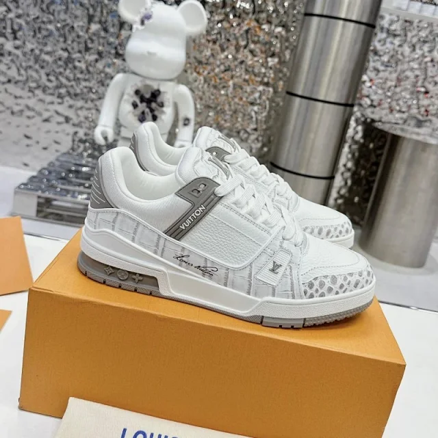 Louis Vuitton Sneakers LV Trainer low-top product detail image 27