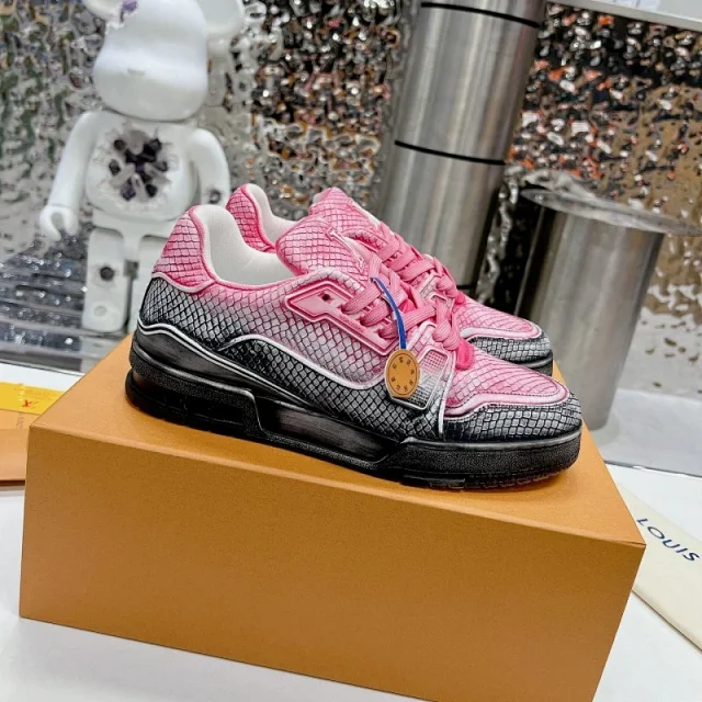 Louis Vuitton Sneakers LV Trainer low-top product detail image 32