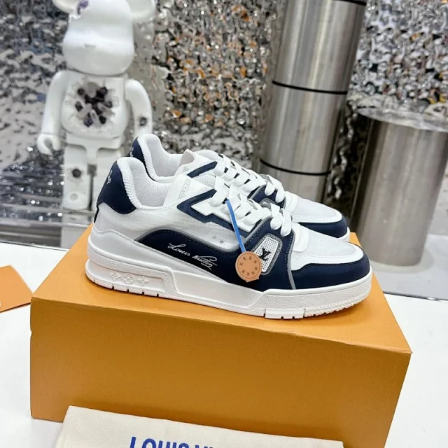 Louis Vuitton Sneakers LV Trainer low-top product detail image 8