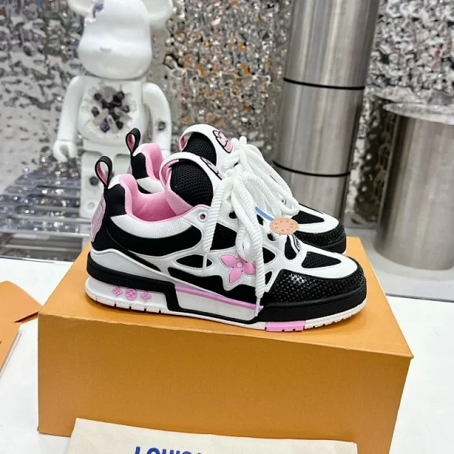 Louis Vuitton Sneakers Skate Sneaker product detail image 2