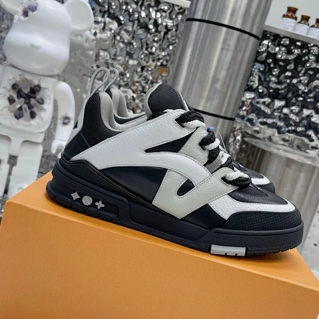 Louis Vuitton Sneakers LV Skate Sneaker product detail image 3