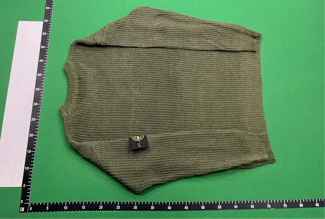 Stone Island Knitwear Ribbed crewneck knit sweater with compass sleeve badge product detail image 3