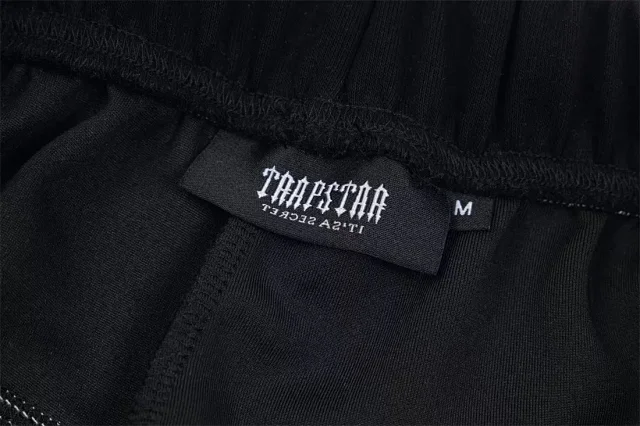 Trapstar Tracksuits Hooded tracksuit with embroidered rocket logo product detail image 6