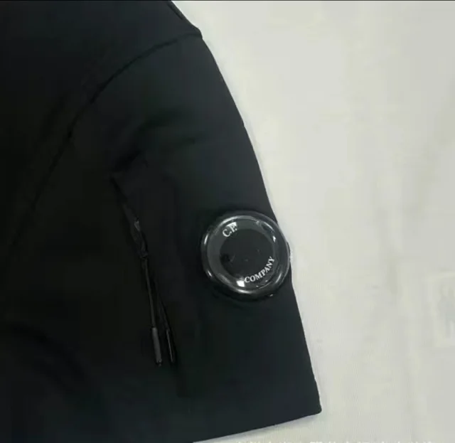 C.P. Company T-Shirts Lens sleeve pocket raglan T-shirt product detail image 12