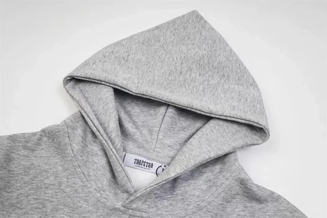 Trapstar Tracksuits Hooded tracksuit with embroidered rocket logo product detail image 3