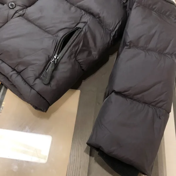 Burberry Hooded Down Vest Black - 12