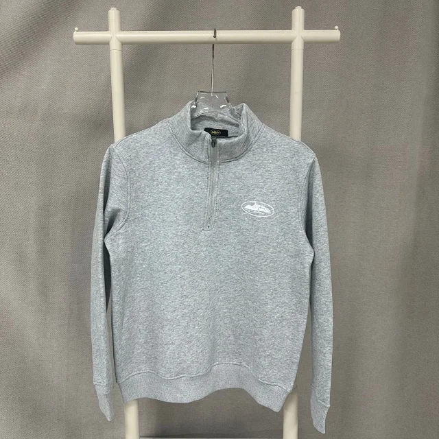 C.P. Company Hoodies & Sweatshirts Quarter-Zip Mock-Neck Sweatshirt with Lens Sleeve Pocket product detail image 4