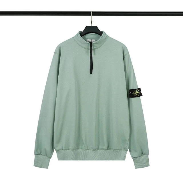 C.P. Company Hoodies & Sweatshirts Quarter-Zip Mock-Neck Sweatshirt with Lens Sleeve Pocket product detail image 14