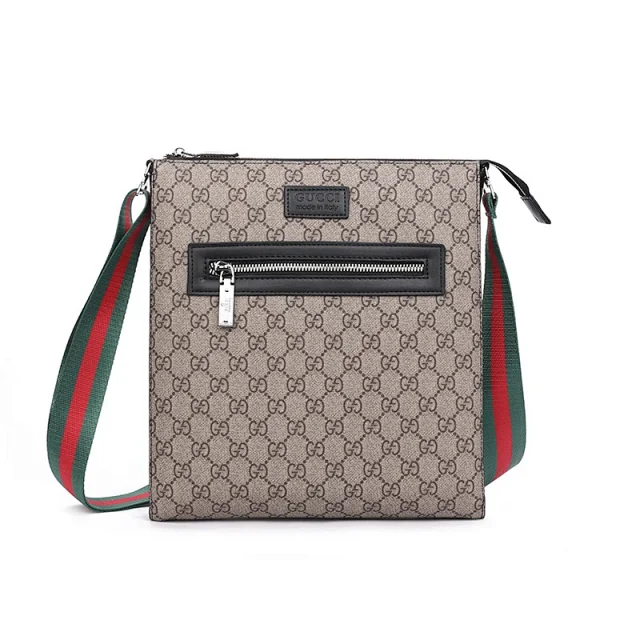 Dior Crossbody Bags Zip-Front Bag product detail image 92