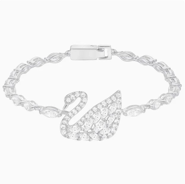 Tiffany & Co. Jewelry Bracelet assortment with crystal, heart and charm designs — BB-016
