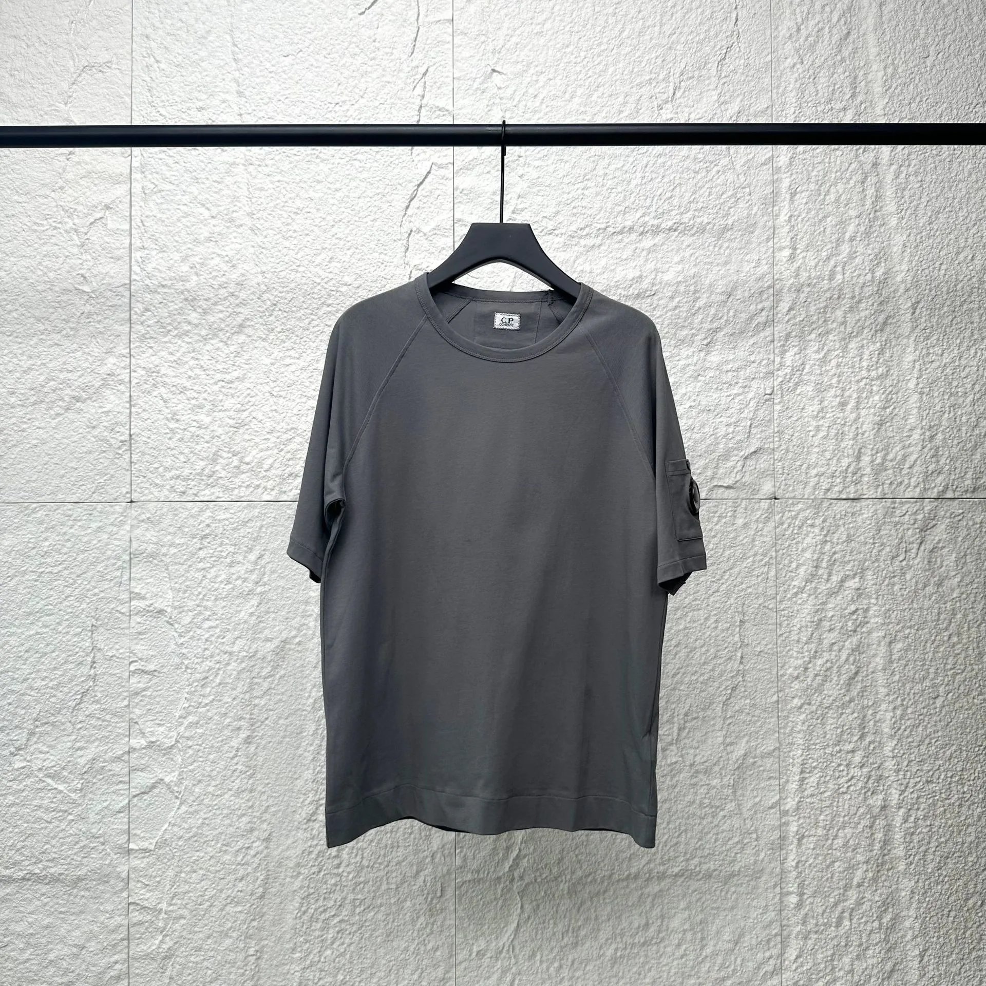 C.P. Company T-Shirts Lens sleeve pocket raglan T-shirt — BB-003
