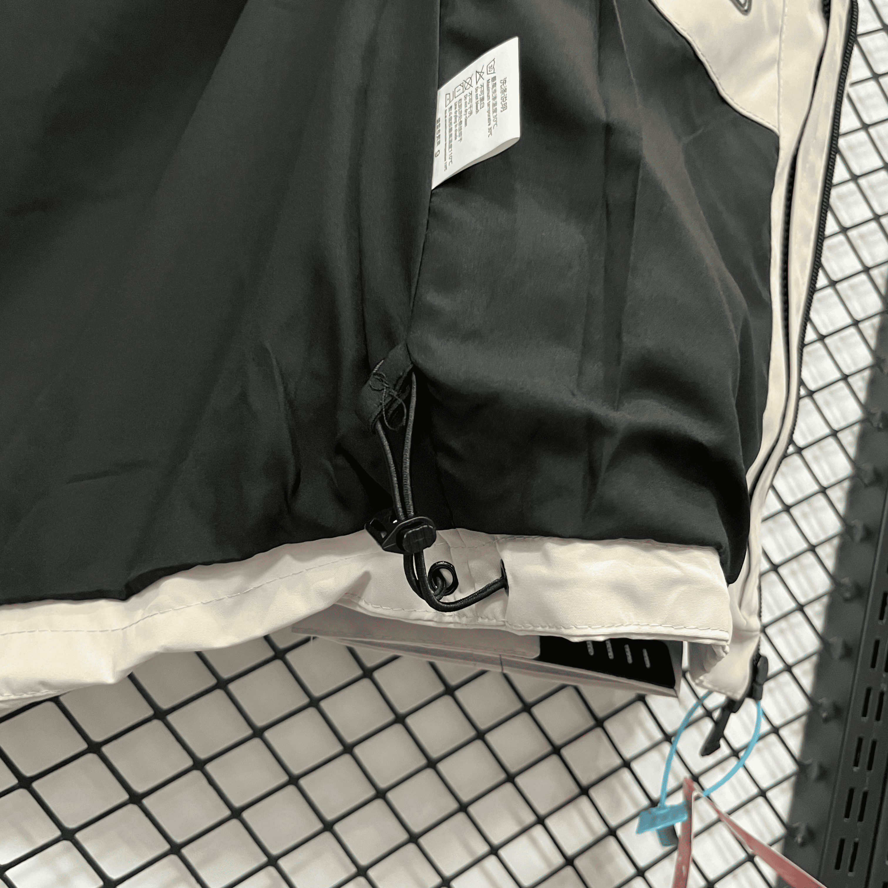 Nike Jackets Hooded zip jacket with pockets image 4