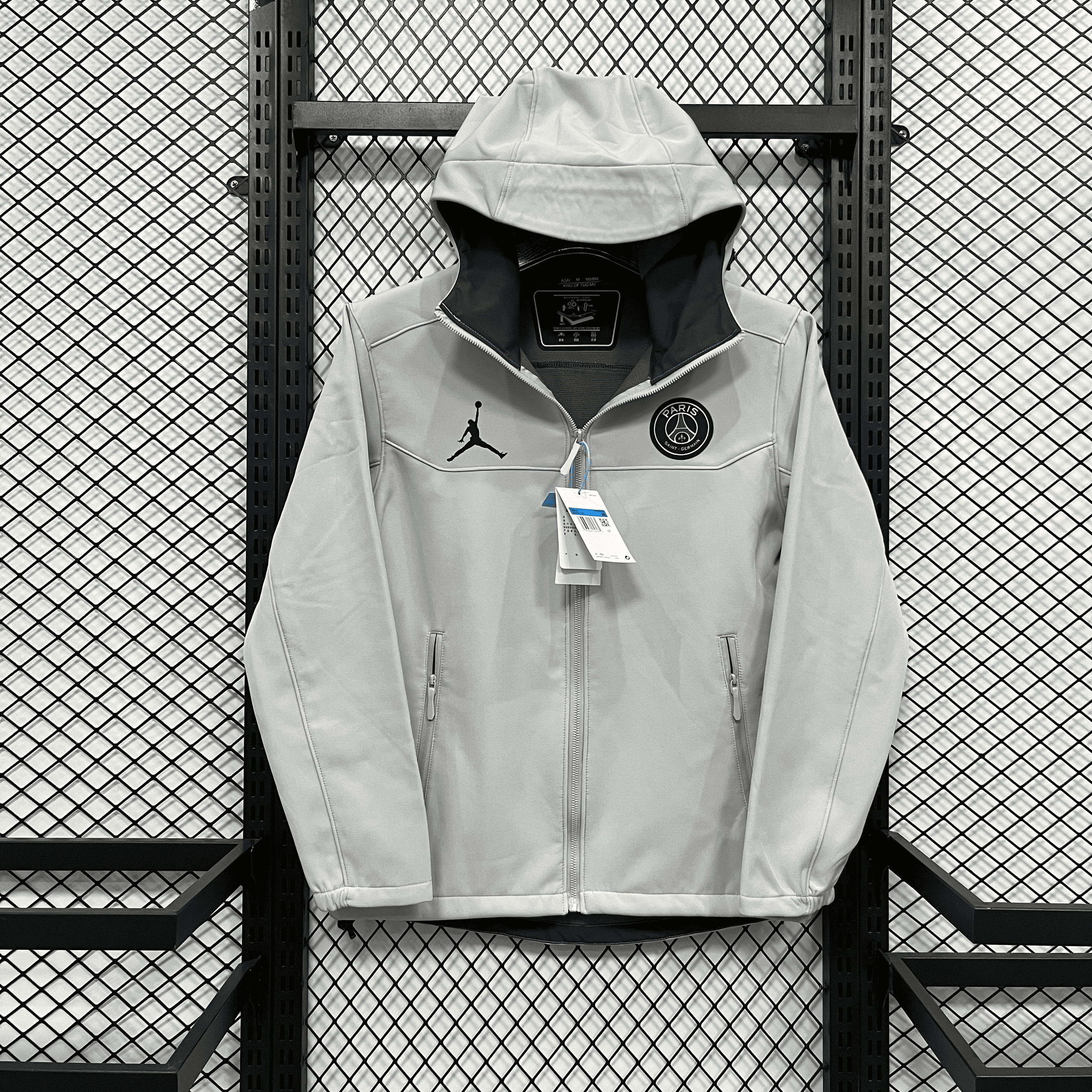 Nike Jackets Hooded zip jacket with pockets — 31