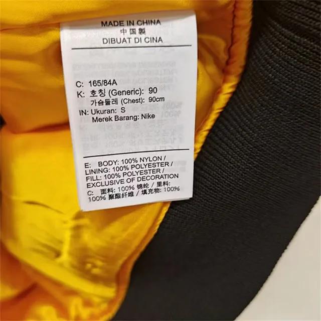Corteiz Jackets Quilted bomber jacket product detail image 30
