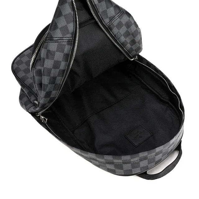 Louis Vuitton Crossbody Bags Monogram Flap Messenger Bag product detail image 84