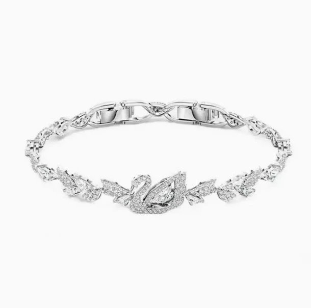 Tiffany & Co. Jewelry Bracelet assortment with crystal, heart and charm designs — BB-011