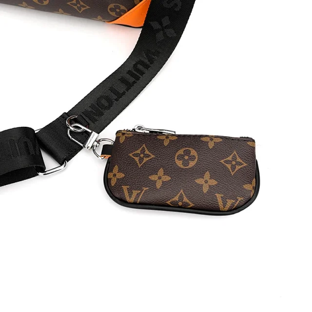 Louis Vuitton Crossbody Bags Monogram Flap Messenger Bag product detail image 30