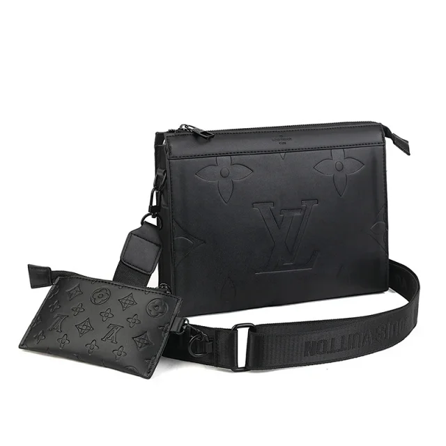 Louis Vuitton Crossbody Bags Monogram Flap Messenger Bag product detail image 64