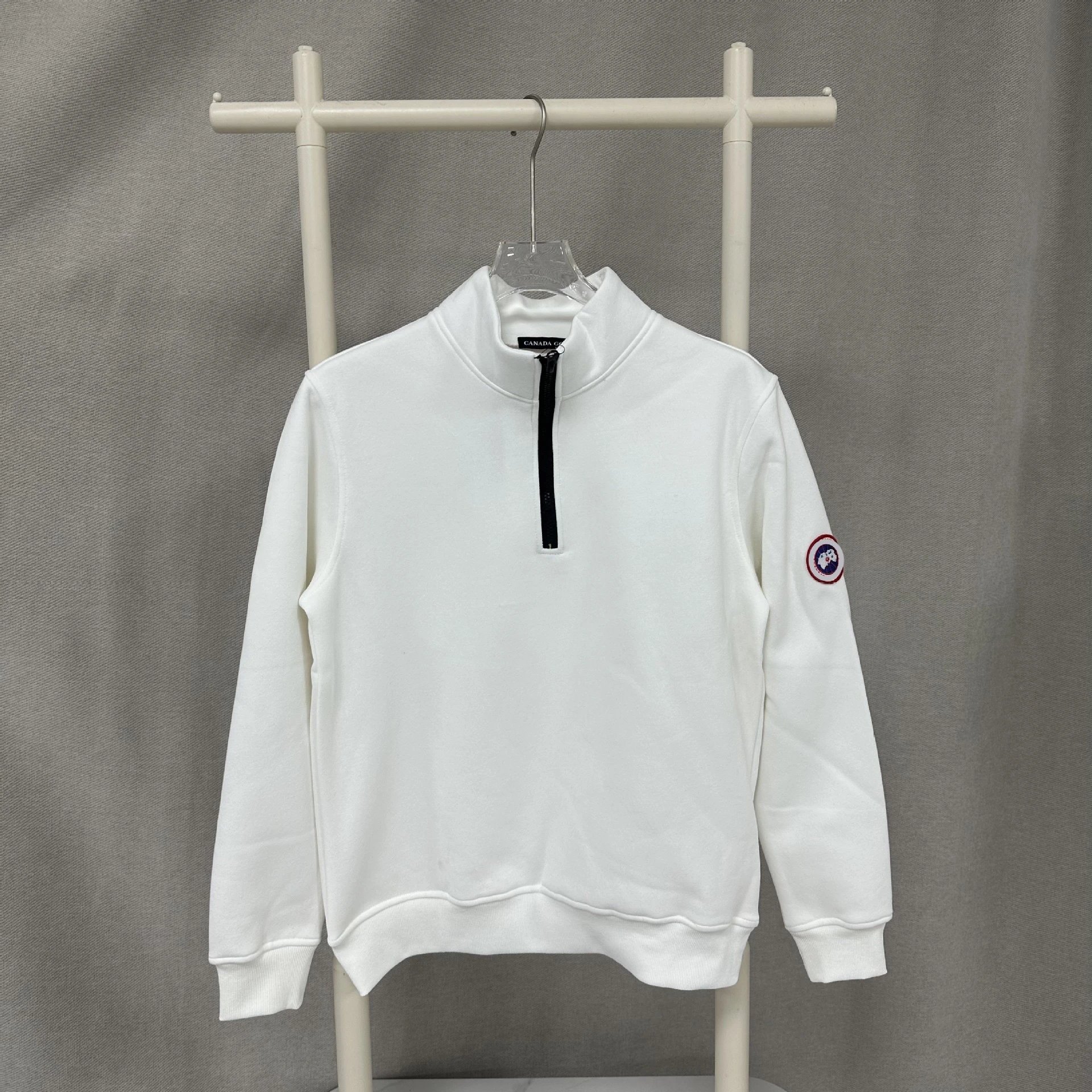 Design Quarter-Zip Pullover Gray Sweatshirt Hoodie - 4