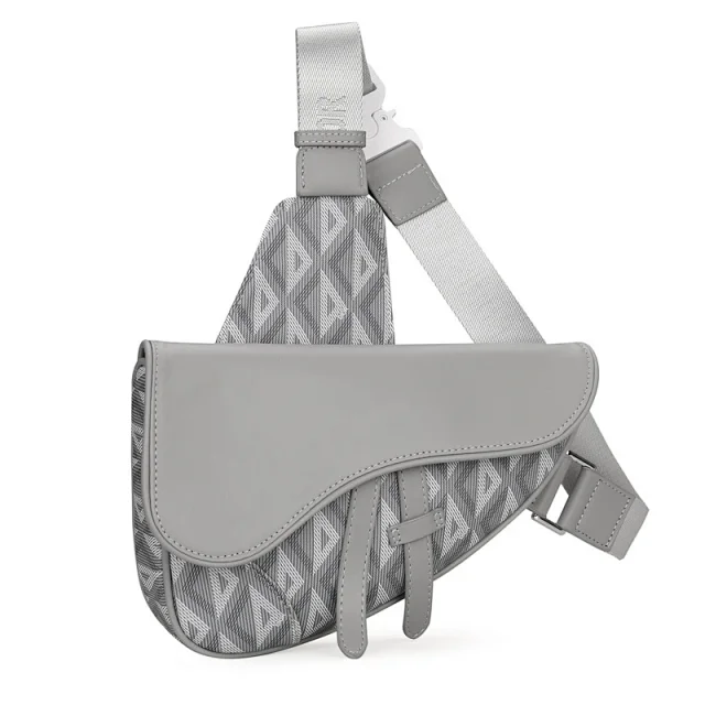 Dior Crossbody Bags Zip-Front Bag product detail image 66