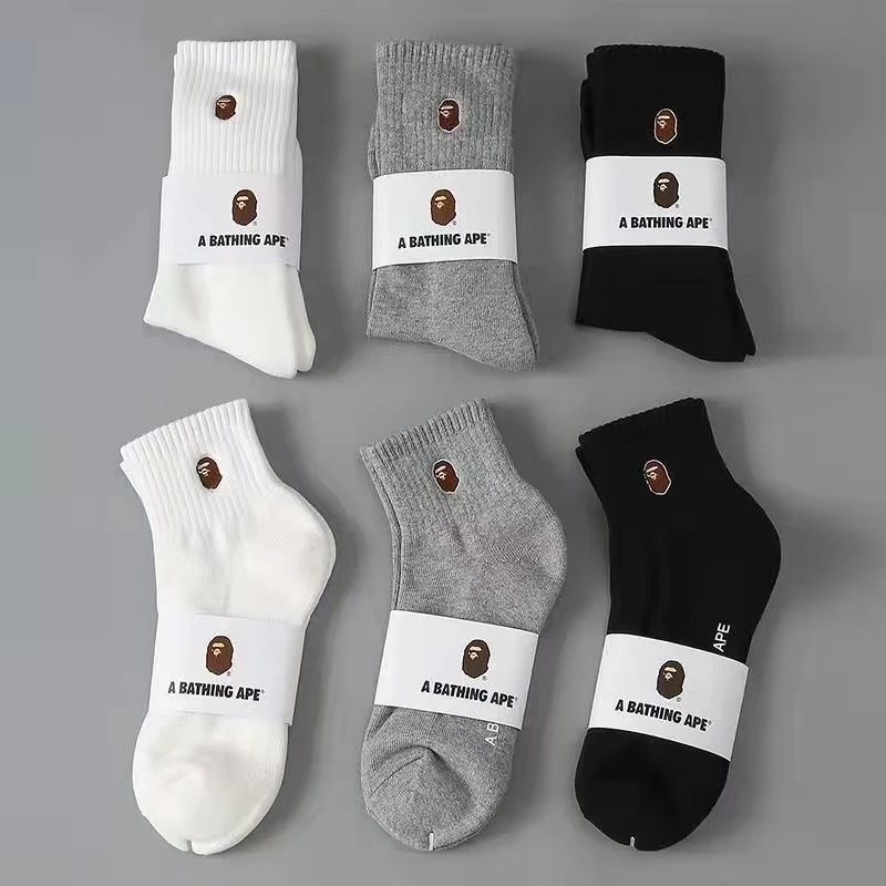 A Bathing Ape Logo Embroidered Crew Socks Gray - 2