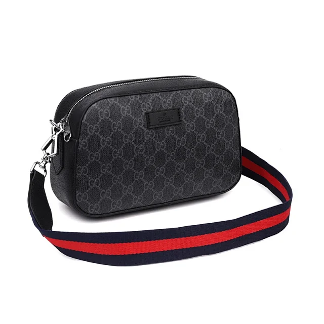 Dior Crossbody Bags Zip-Front Bag product detail image 80