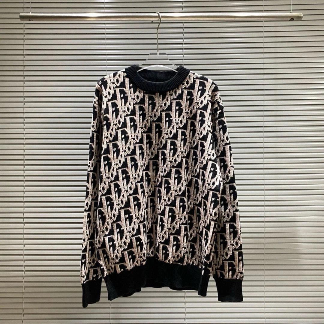 Fendi Knitwear Crewneck Knit Sweater — 11