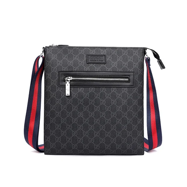Dior Crossbody Bags Zip-Front Bag product detail image 93