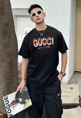Gucci T-Shirts Logo-print crewneck T-shirt image 5