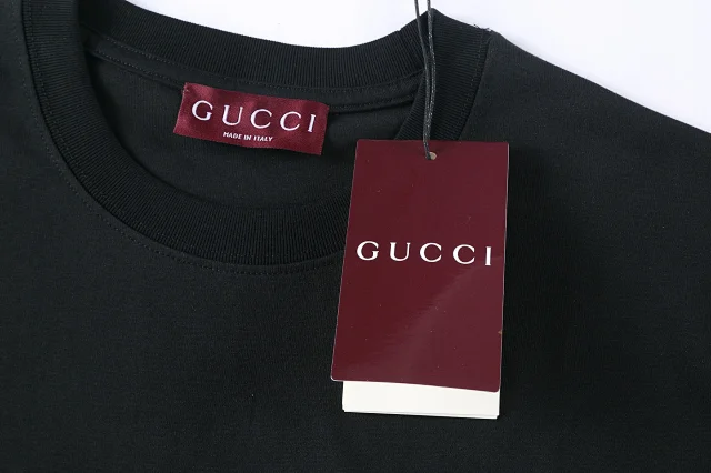 Gucci T-Shirts Logo-print crewneck T-shirt product detail image 12