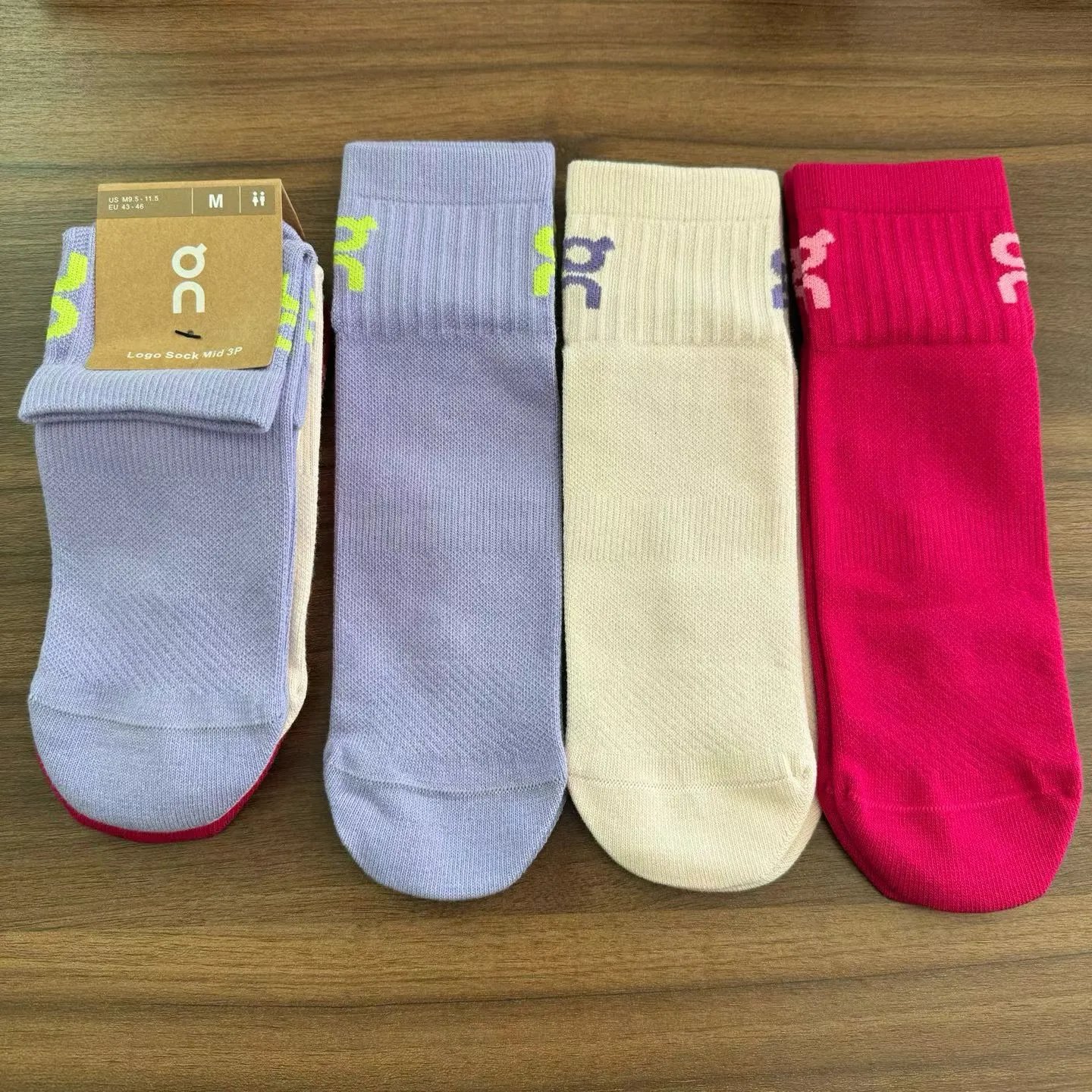 On Socks Ribbed Crew image 14