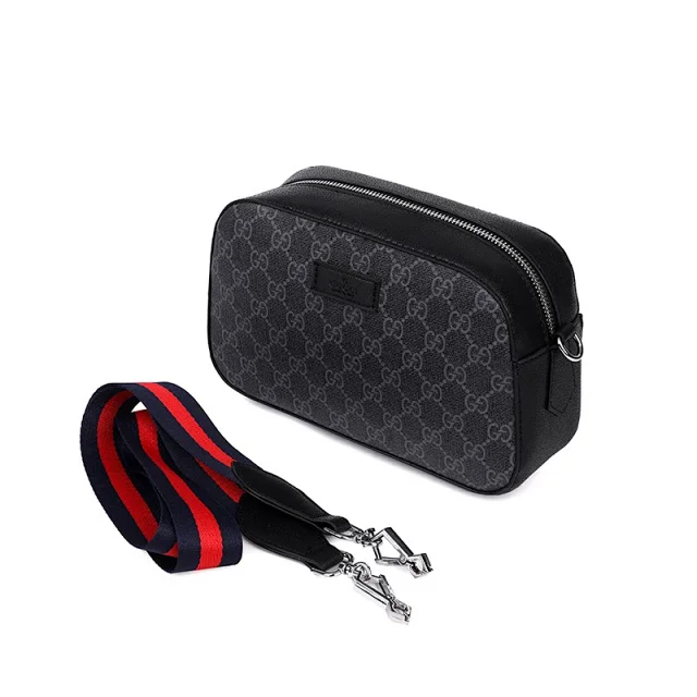 Dior Crossbody Bags Zip-Front Bag product detail image 78