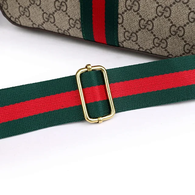 Dior Crossbody Bags Zip-Front Bag product detail image 75