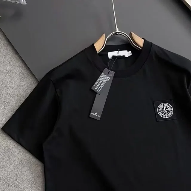 Stone Island Matching Sets Short-Sleeve T-Shirt and Drawstring Shorts Set product detail image 4