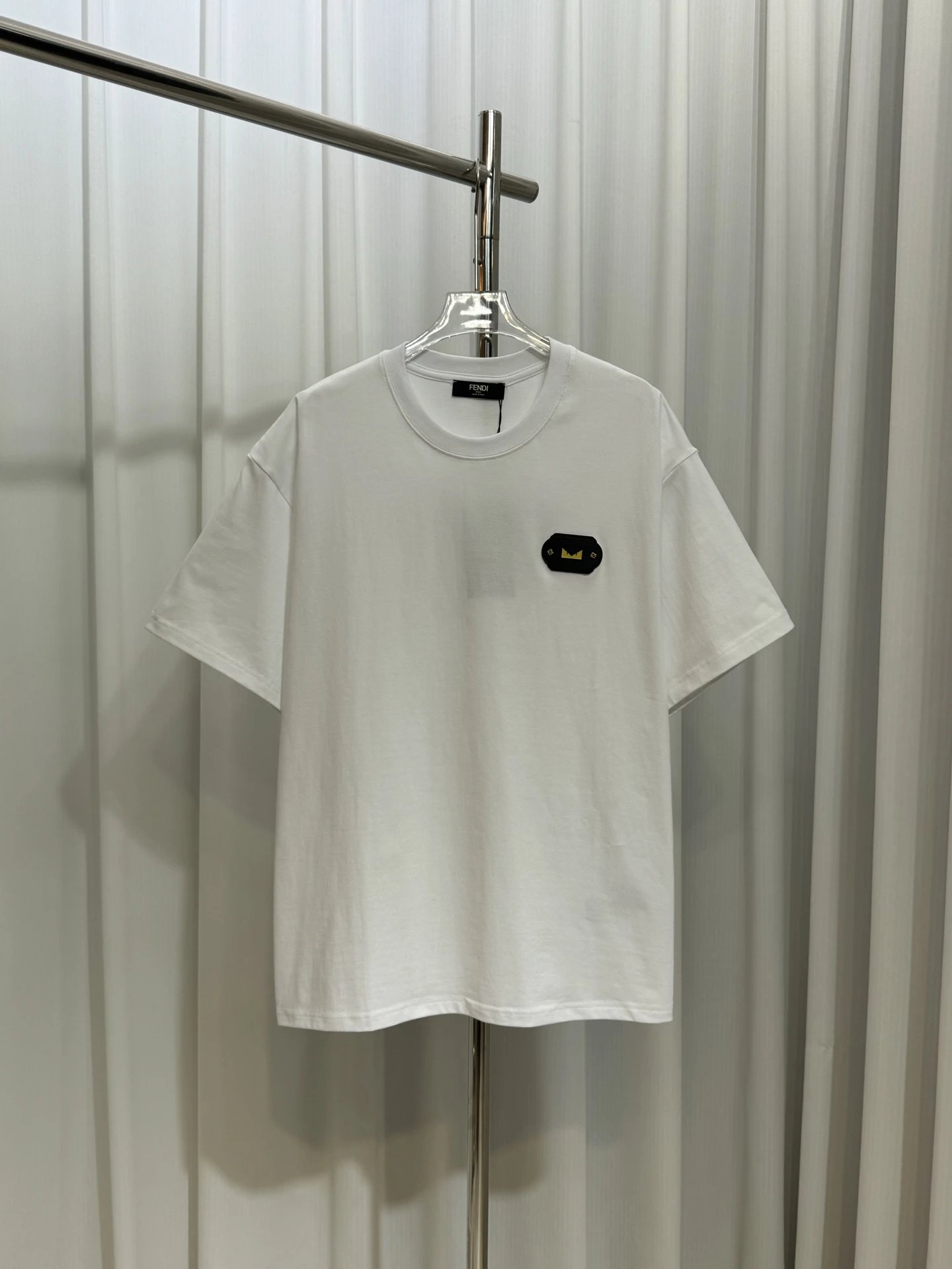 Y-3 T-Shirts Logo Print — WS-009