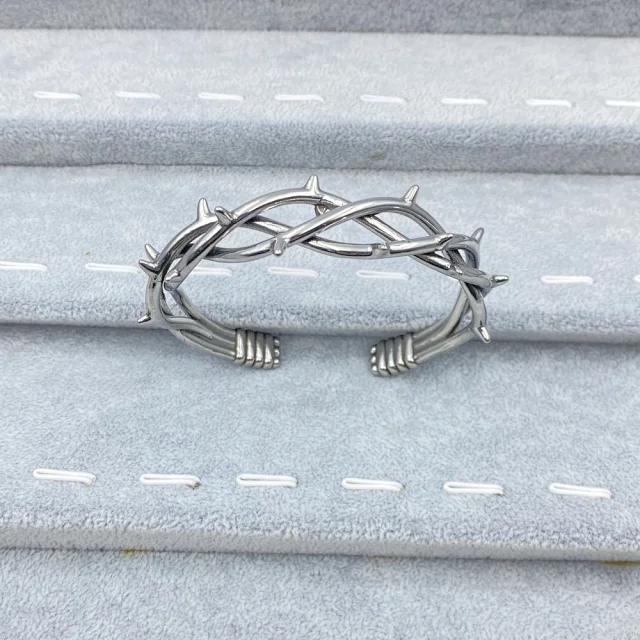 Unbranded Jewelry Silver-Tone Cross Motif Bracelets product detail image 12