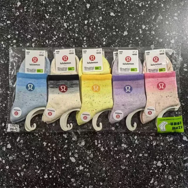 lululemon Socks Logo Crew Multipack product detail image 24