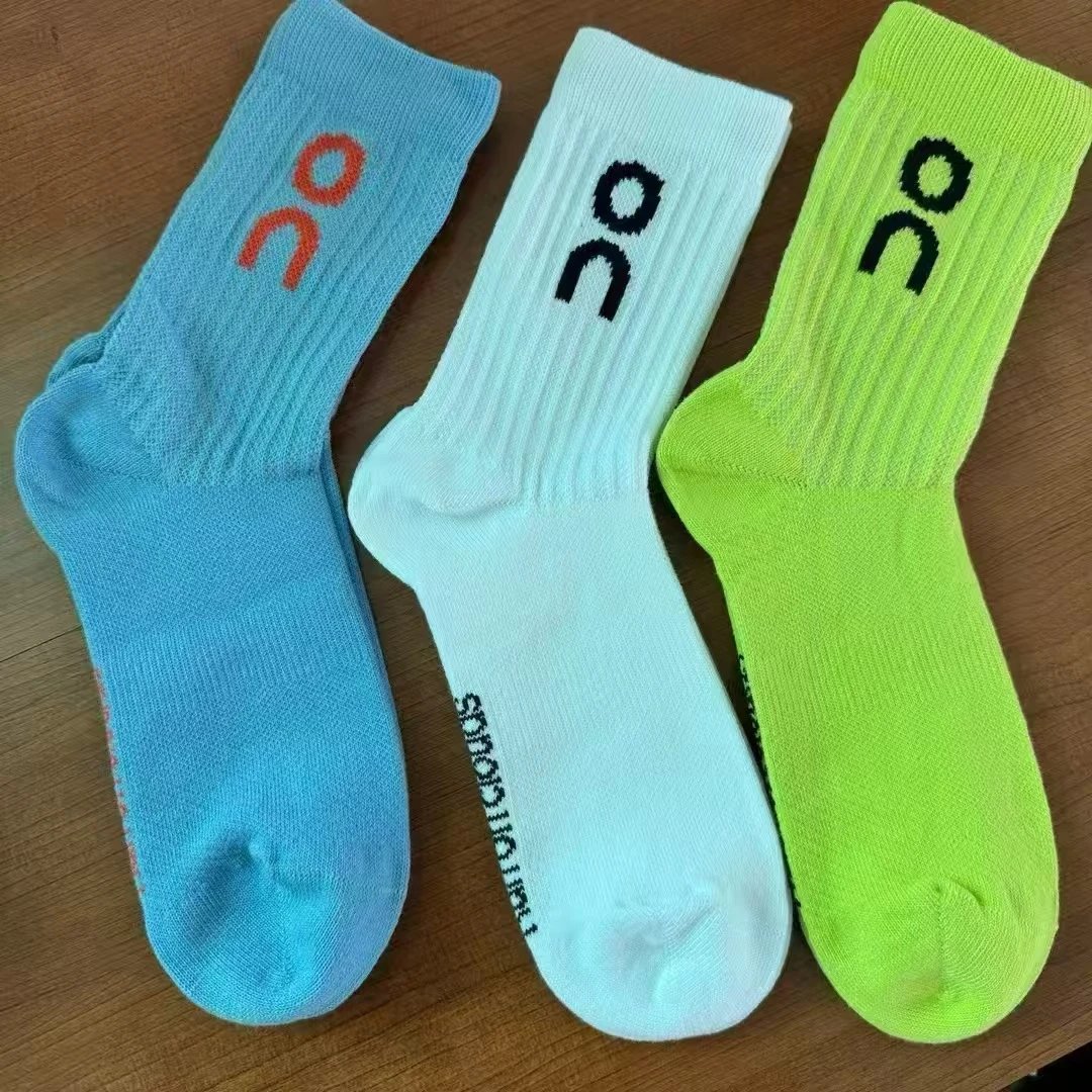 On Socks Ribbed Crew — Fig. 11 Long tube (3 pairs)