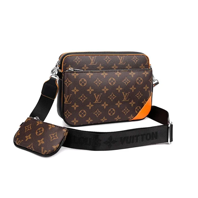 Louis Vuitton Crossbody Bags Monogram Flap Messenger Bag product detail image 22