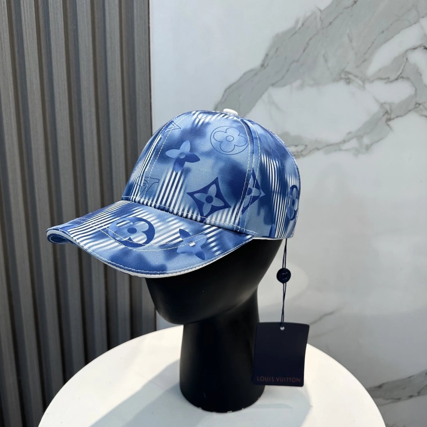 Balenciaga Hats Embroidered BB Logo Baseball Cap — XZ-031