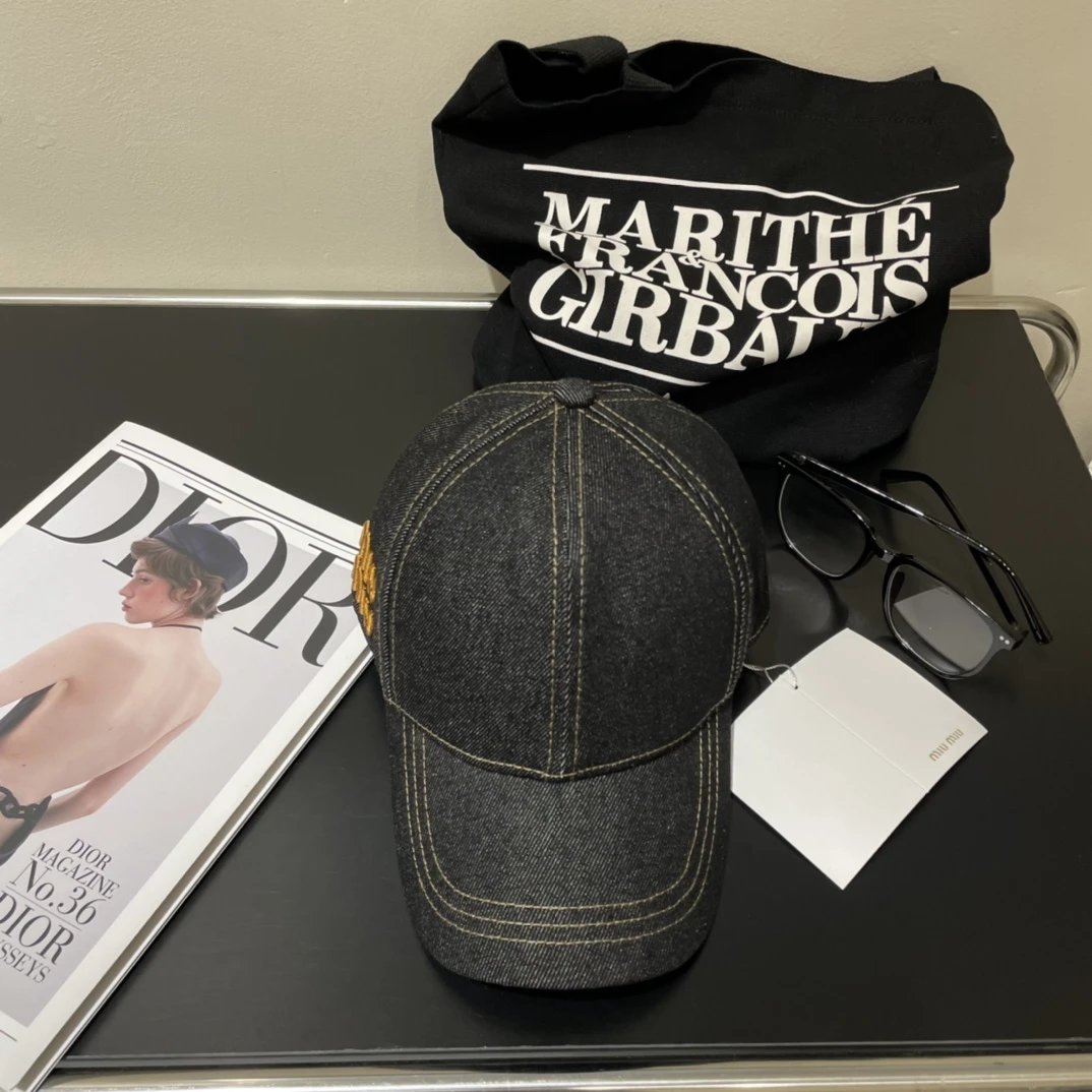 Balenciaga Hats Embroidered BB Logo Baseball Cap — XZ-036